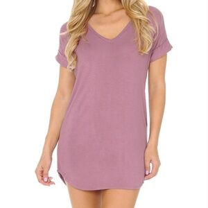 T-Shirt Dress in Mauve - Size Medium (EUC) - Super Soft!